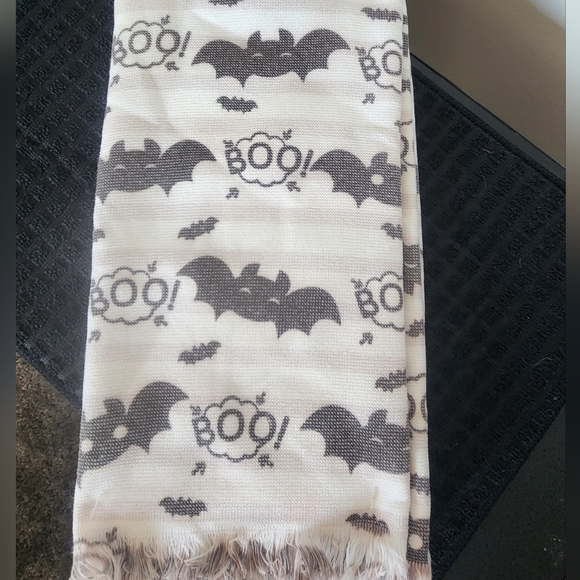 Halloween hand towels - Picture 3 of 3